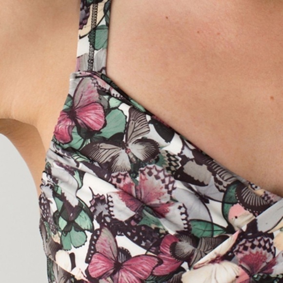 Lululemon Wrap It Up Tank Top So Fly Butterfly Angel Wing Multi Luxtreme… - Picture 3 of 12